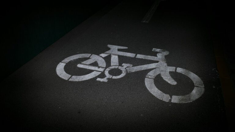 What to Do if You’re Hit by a Car While Cycling in Aurora