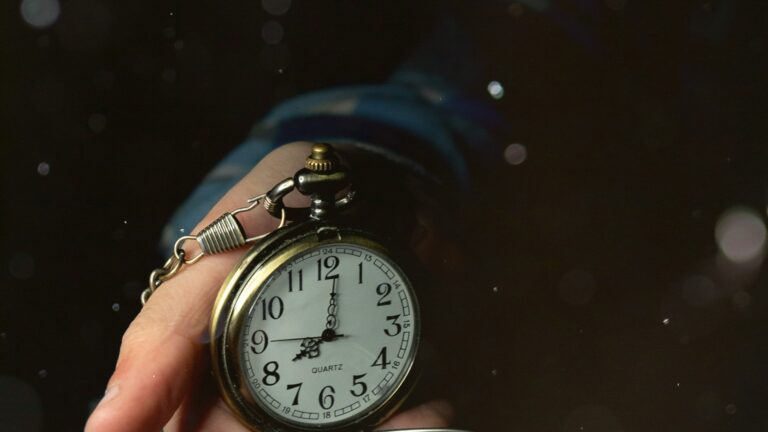 Don’t Let Insurers Delay Your Lakewood Accident Claim—Call Now