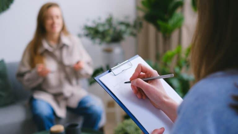 Beyond the ER: A Guide to Finding the Right Medical Specialists After a Car Accident in Colorado